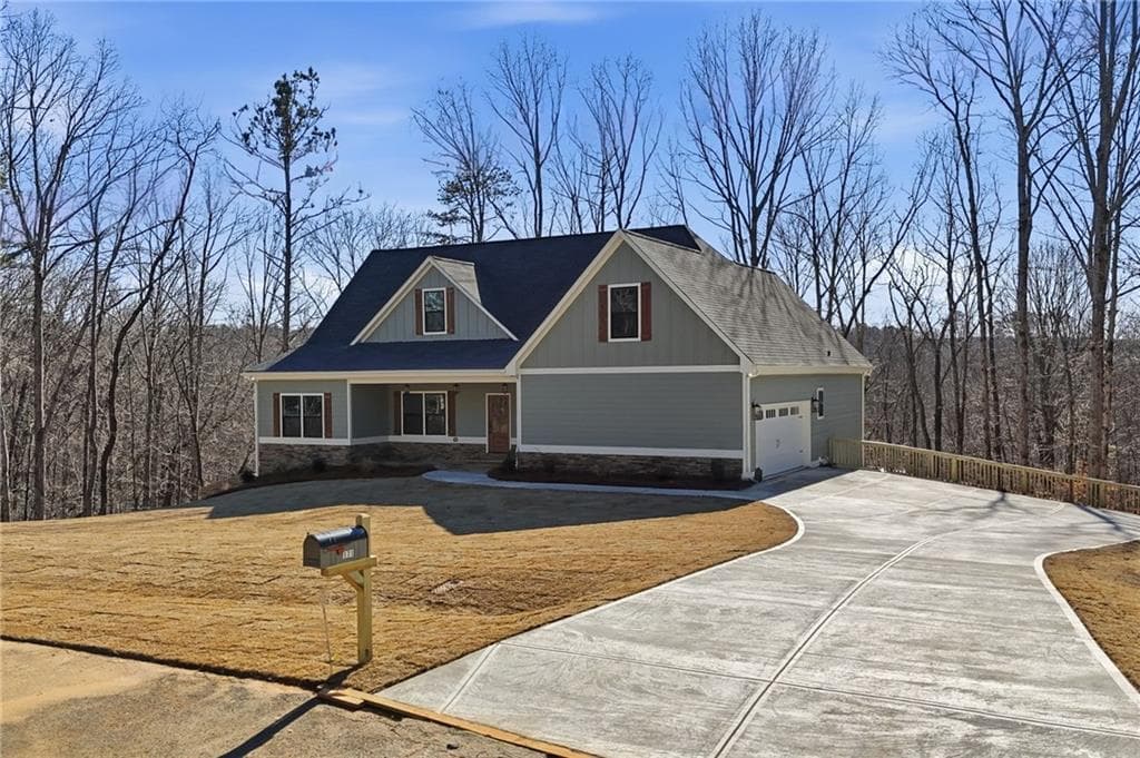 3 bedroom, 2 bathroom, 1,855 sq ft single family residence under contract at 176 Windsor Way, Jasper, GA 30143 — photo 4
