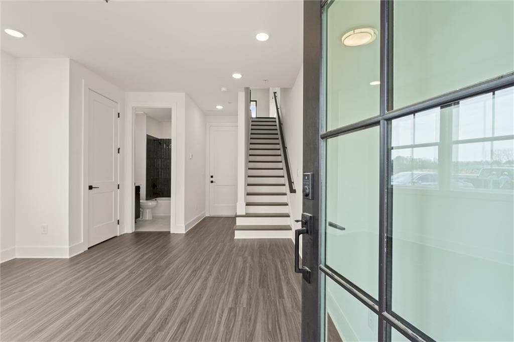 2 bedroom, 4 bathroom, 1,644 sq ft townhouse for sale at 634 Soul Alley 109, Alpharetta, GA 30009 — photo 2