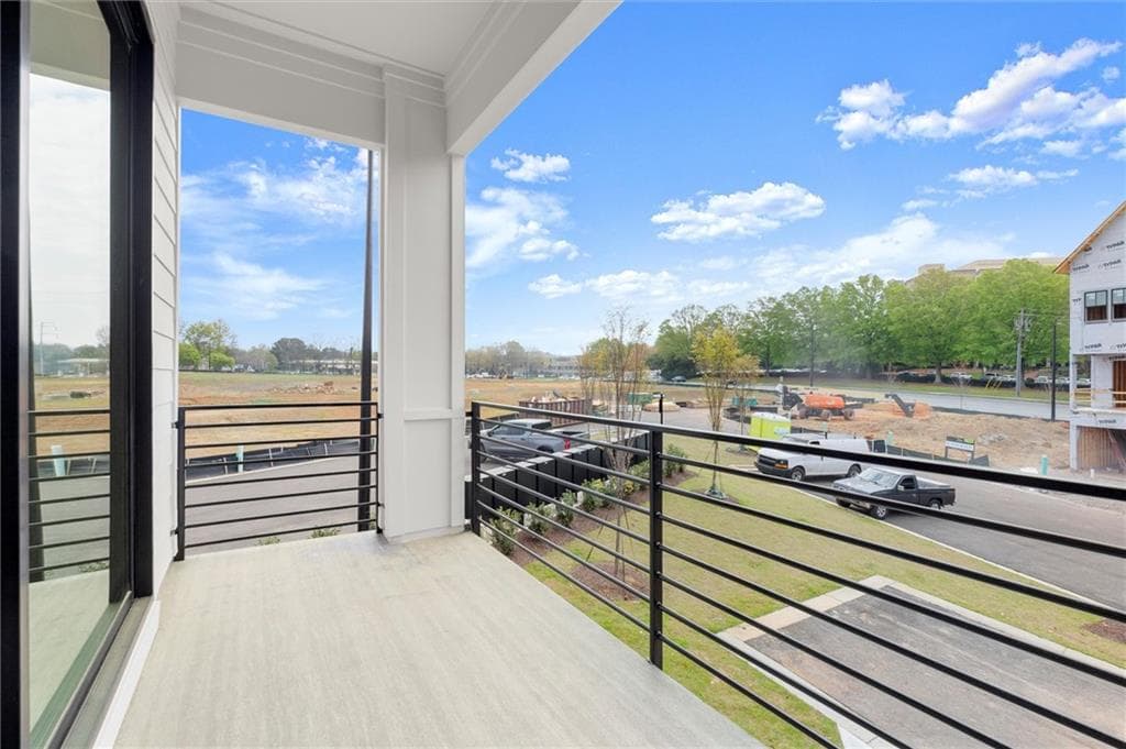 2 bedroom, 4 bathroom, 1,644 sq ft townhouse for sale at 634 Soul Alley 109, Alpharetta, GA 30009 — photo 9