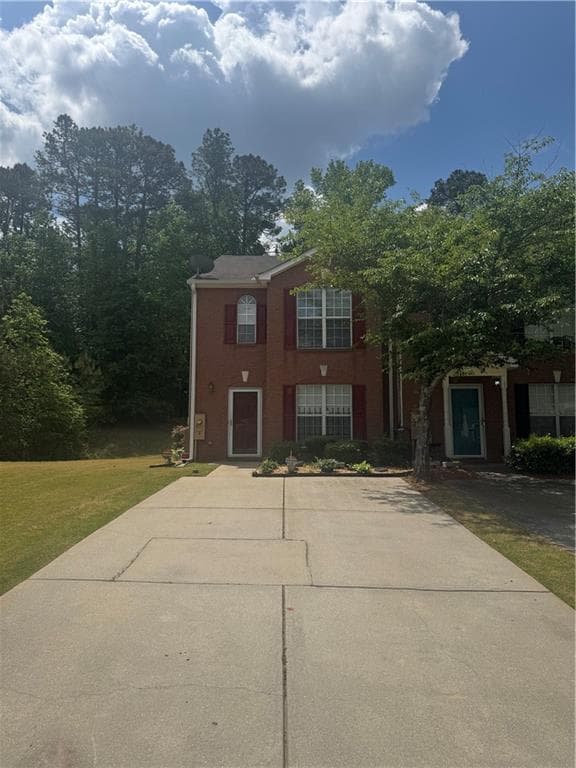 3 bedroom, 3 bathroom, 1,560 sq ft townhouse for sale at 3816 Waldrop Lane, Decatur, GA 30034