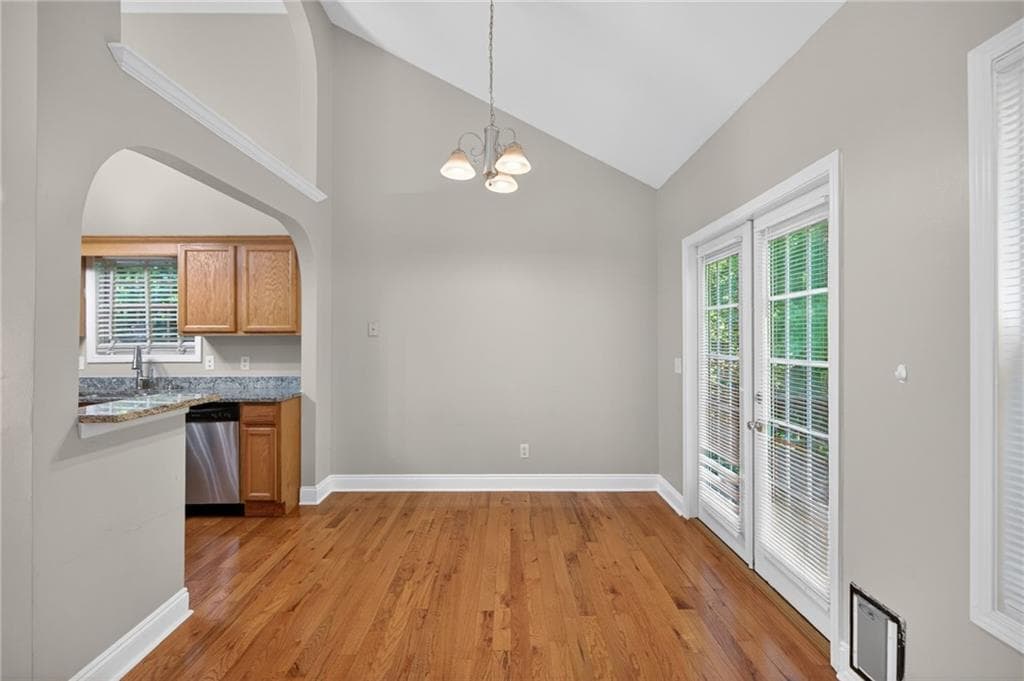 5 bedroom, 4 bathroom, 2,987 sq ft single family residence for sale at 9917 Silver Leaf Court, Douglasville, GA 30135 — photo 9