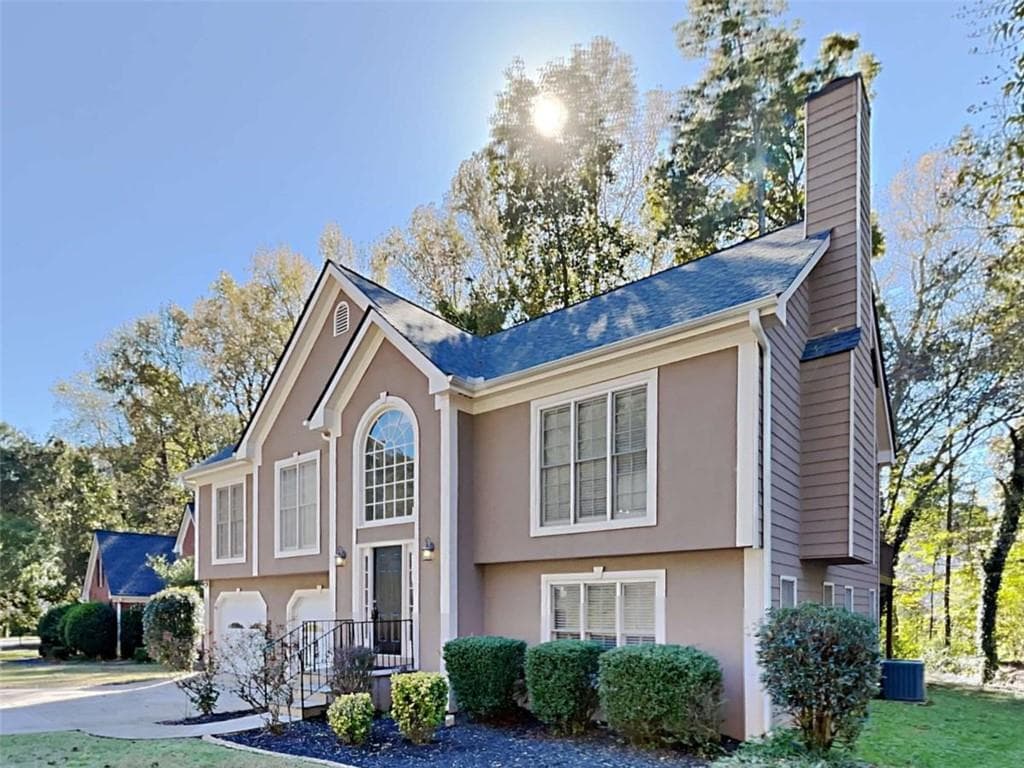 4 bedroom, 4 bathroom, 2,600 sq ft single family residence for sale at 665 Ashley Laine Walk, Lawrenceville, GA 30043