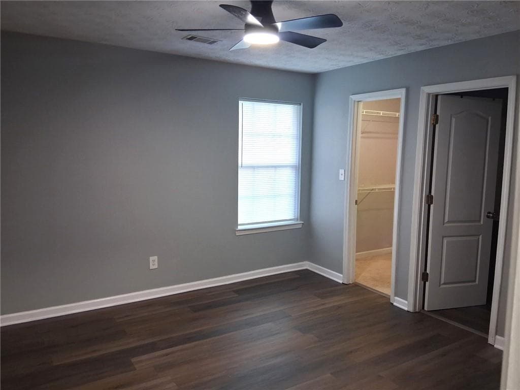 2 bedroom, 3 bathroom, 1,188 sq ft townhouse for sale at 3124 Fields Drive, Lithonia, GA 30038 — photo 7