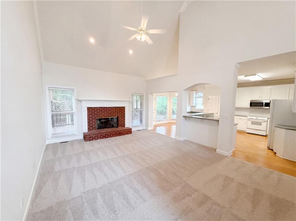 4 bedroom, 4 bathroom, 2,305 sq ft single family residence for sale at 909 Mendenhall Way, Grayson, GA 30017 — photo 6