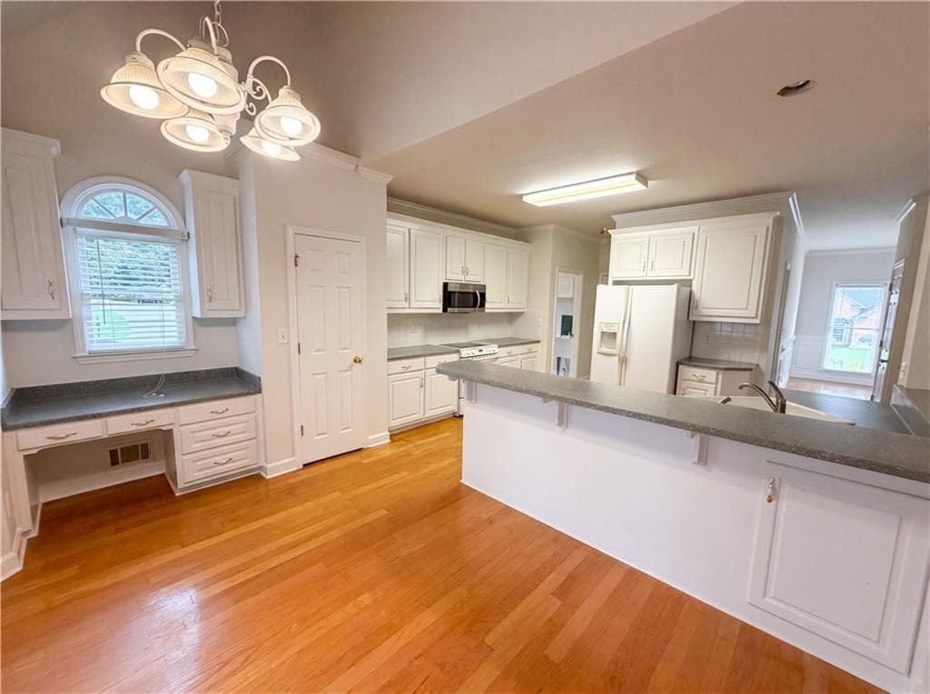 4 bedroom, 4 bathroom, 2,305 sq ft single family residence for sale at 909 Mendenhall Way, Grayson, GA 30017 — photo 9
