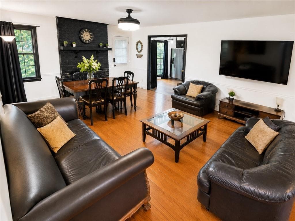 3 bedroom, 2 bathroom, 1,412 sq ft single family residence for sale at 2290 Bankstone Drive, Marietta, GA 30064 — photo 9