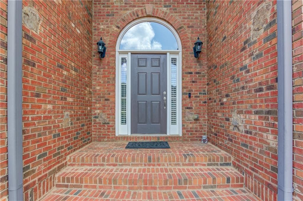 4 bedroom, 4 bathroom, 3,283 sq ft single family residence under contract at 2453 Democracy Drive, Buford, GA 30519 — photo 4