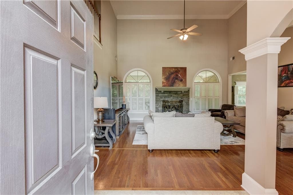 4 bedroom, 4 bathroom, 3,283 sq ft single family residence under contract at 2453 Democracy Drive, Buford, GA 30519 — photo 5