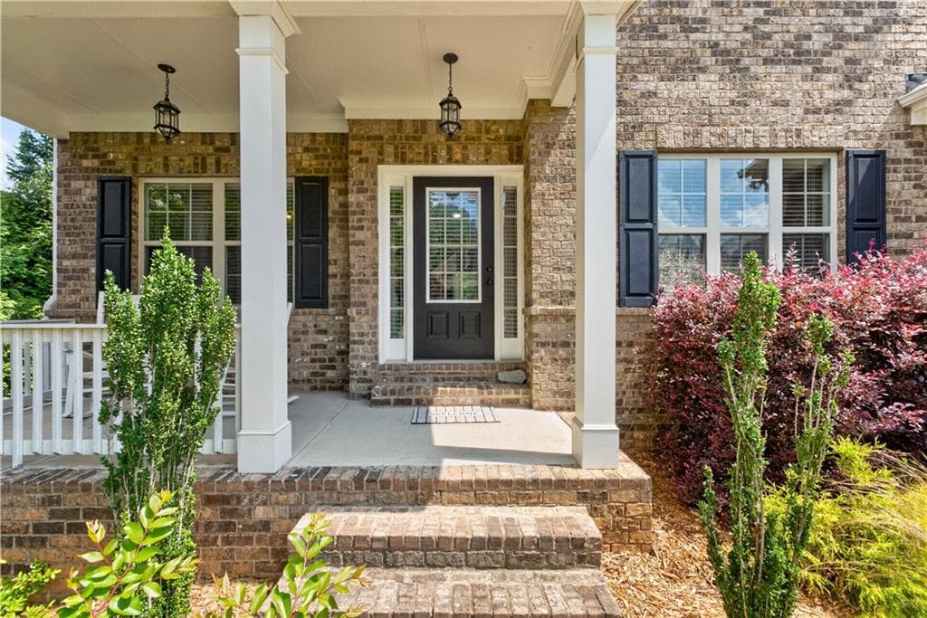 7 bedroom, 4 bathroom, 4,210 sq ft single family residence for sale at 2098 Harmony Drive, Canton, GA 30115 — photo 3