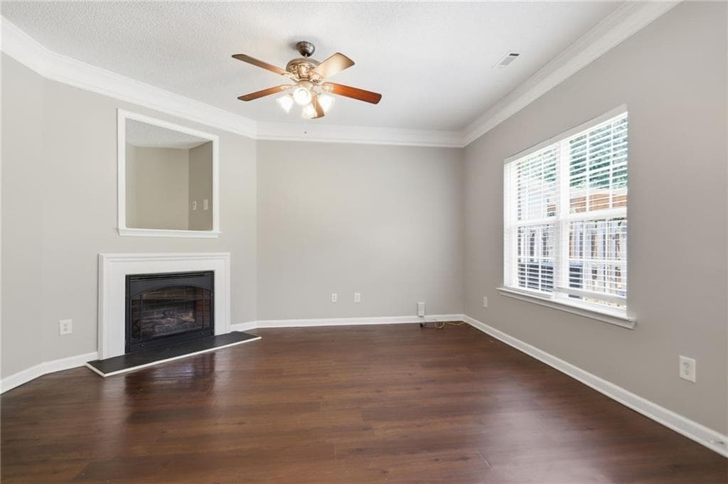 4 bedroom, 3 bathroom, 1,950 sq ft single family residence under contract at 228 Polo Lane, Locust Grove, GA 30248 — photo 9