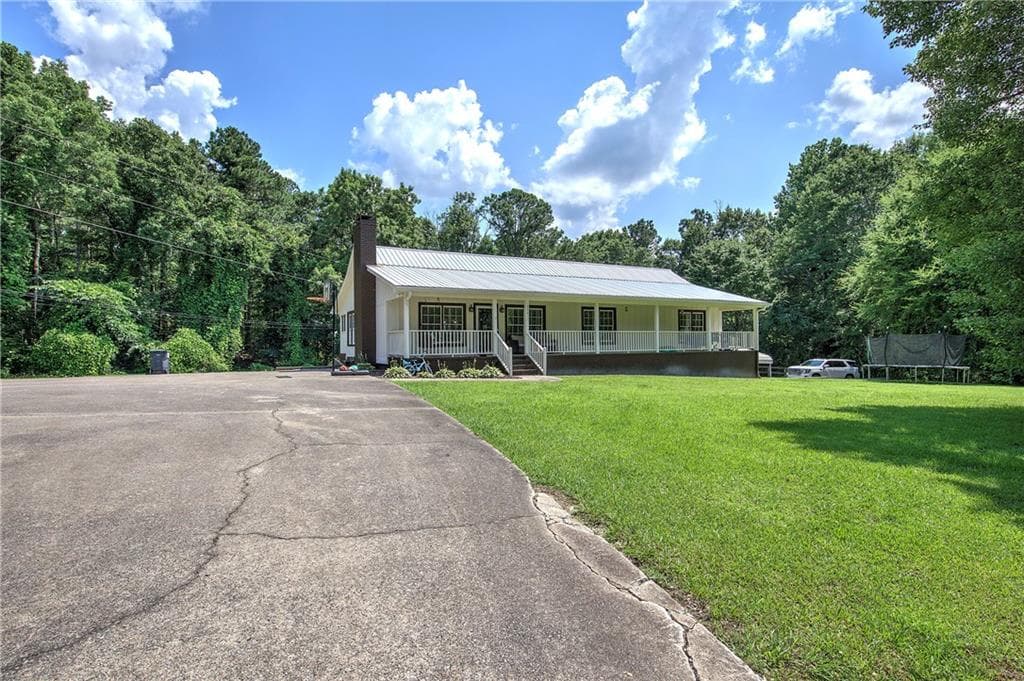 3 bedroom, 2 bathroom, 1,856 sq ft single family residence for sale at 779 Polk Lane, Dallas, GA 30132 — photo 3