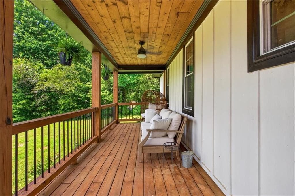4 bedroom, 3 bathroom, 3,511 sq ft single family residence under contract at 34 Bodie Road, Talking Rock, GA 30175 — photo 9