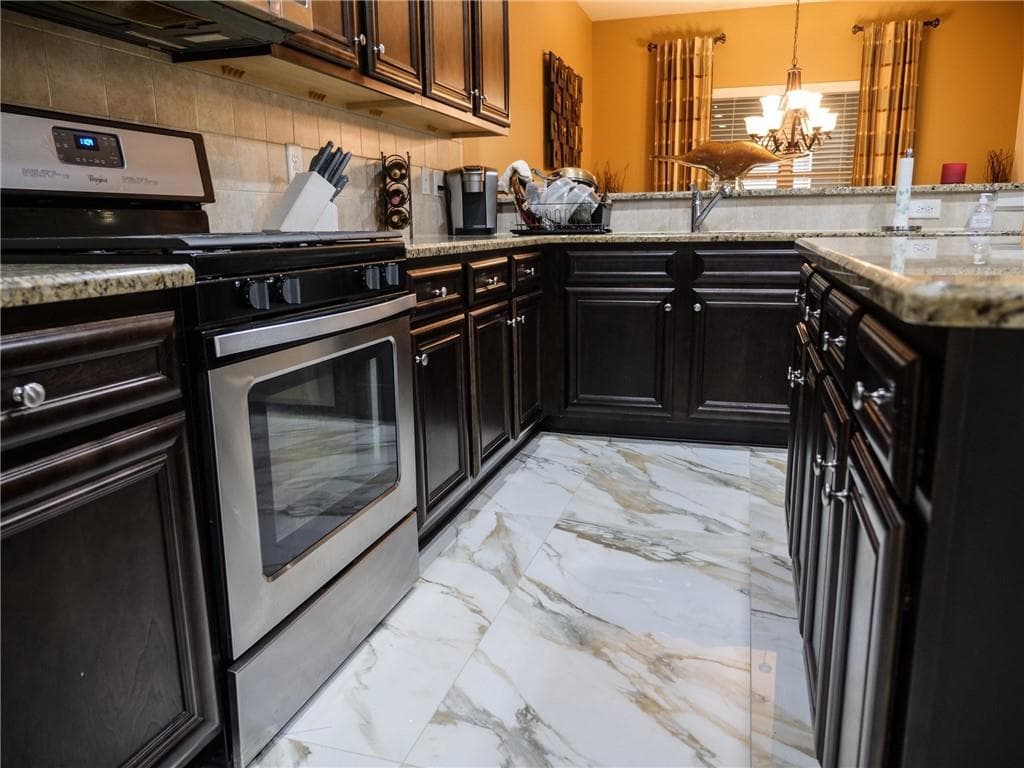 5 bedroom, 4 bathroom, 3,628 sq ft single family residence for sale at 5268 Rosewood Place, Fairburn, GA 30213 — photo 10