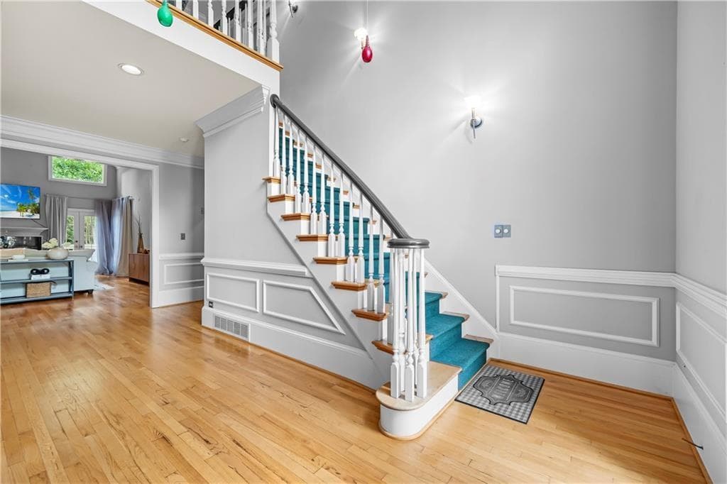4 bedroom, 3 bathroom, 2,768 sq ft single family residence for sale at 1696 Harts Run, Atlanta, GA 30341 — photo 8