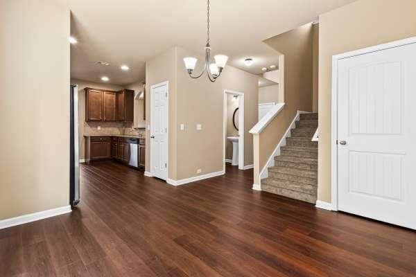 4 bedroom, 3 bathroom, 2,302 sq ft single family residence for rent at 3920 LAKE MANOR Way, Atlanta, GA 30349 for $2,479 a month — photo 3