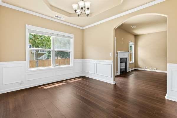 4 bedroom, 3 bathroom, 2,302 sq ft single family residence for rent at 3920 LAKE MANOR Way, Atlanta, GA 30349 for $2,479 a month — photo 7