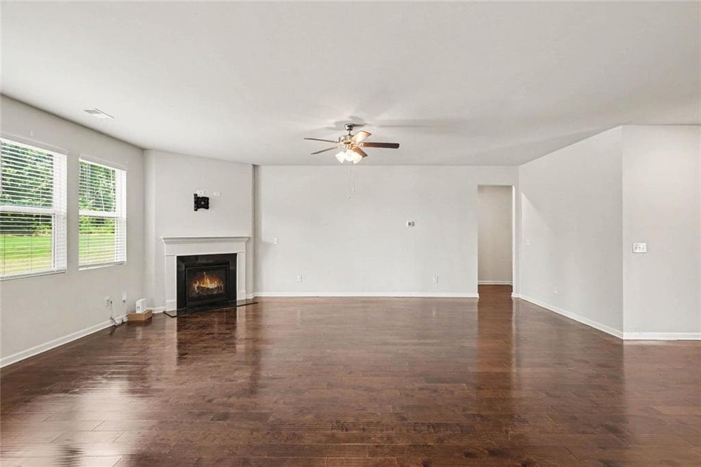 5 bedroom, 4 bathroom, 3,678 sq ft single family residence for sale at 8084 Louis Drive, Locust Grove, GA 30248 — photo 7