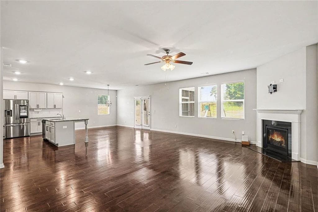 5 bedroom, 4 bathroom, 3,678 sq ft single family residence for sale at 8084 Louis Drive, Locust Grove, GA 30248 — photo 8