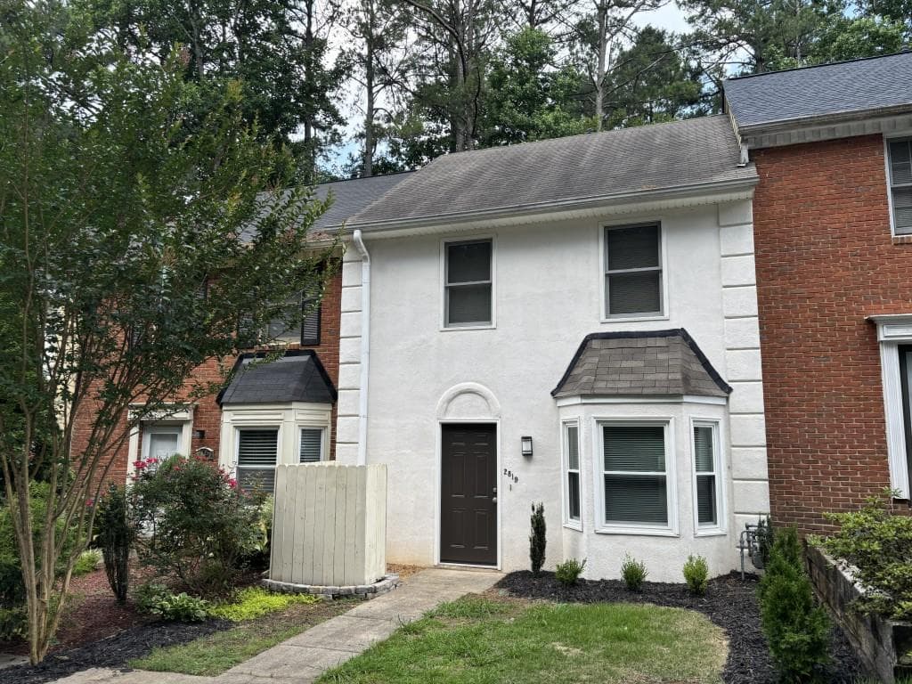 2819 New South Drive, Marietta, GA 30066 — most recent listing photo