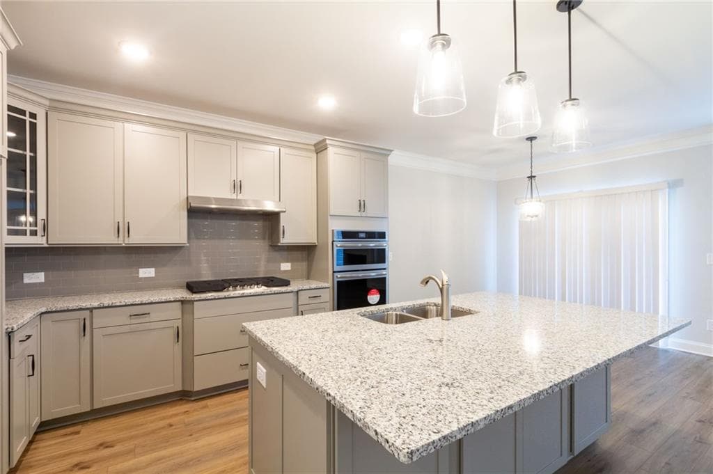 5 bedroom, 4 bathroom, 3,000 sq ft single family residence for sale at 303 Bull Shoals Way, Hoschton, GA 30548 — photo 3