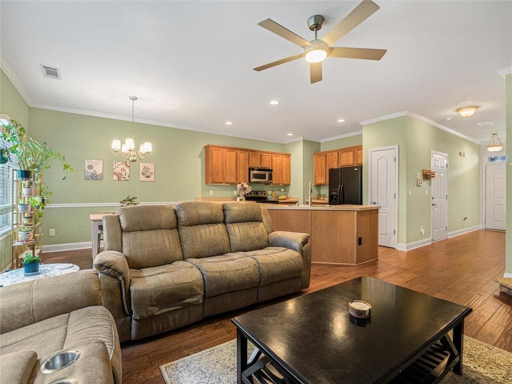 3 bedroom, 3 bathroom, 1,585 sq ft townhouse for sale at 127 Linton Drive, Acworth, GA 30102 — photo 8
