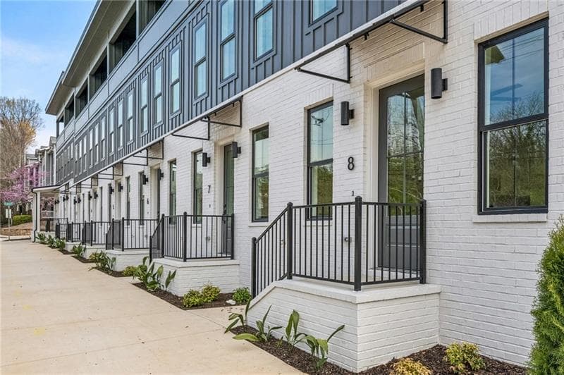 1160 Boulevard 6, Atlanta, GA 30312 — most recent listing photo