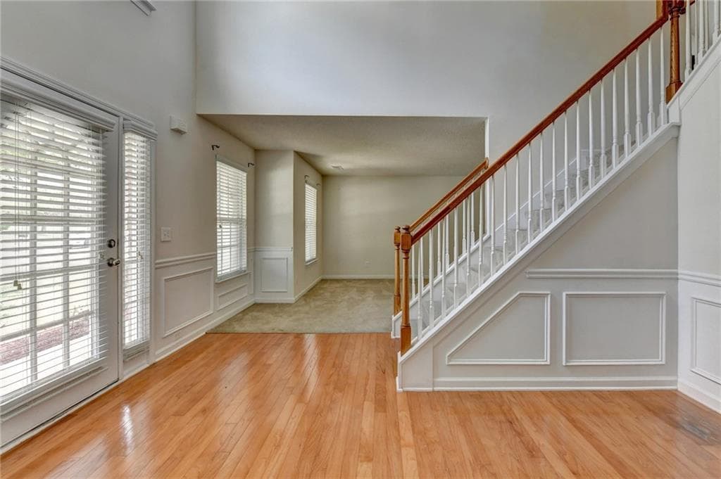 6 bedroom, 3 bathroom, 3,904 sq ft single family residence for sale at 5187 Miller Woods Trail, Decatur, GA 30035 — photo 7