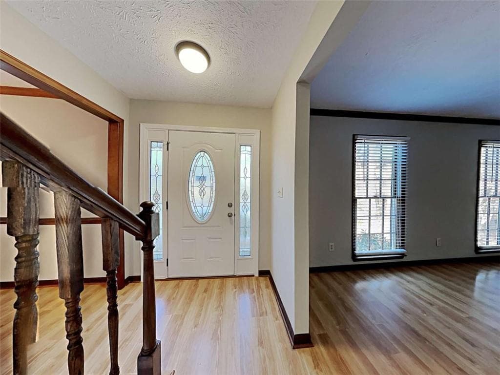 2 bedroom, 4 bathroom, 2,300 sq ft single family residence under contract at 185 Deer Forest Road, Fayetteville, GA 30214 — photo 8