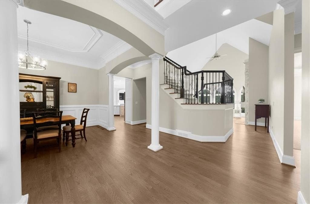 6 bedroom, 6 bathroom, 6,448 sq ft single family residence under contract at 7130 Little Brook Lane, Cumming, GA 30041 — photo 9