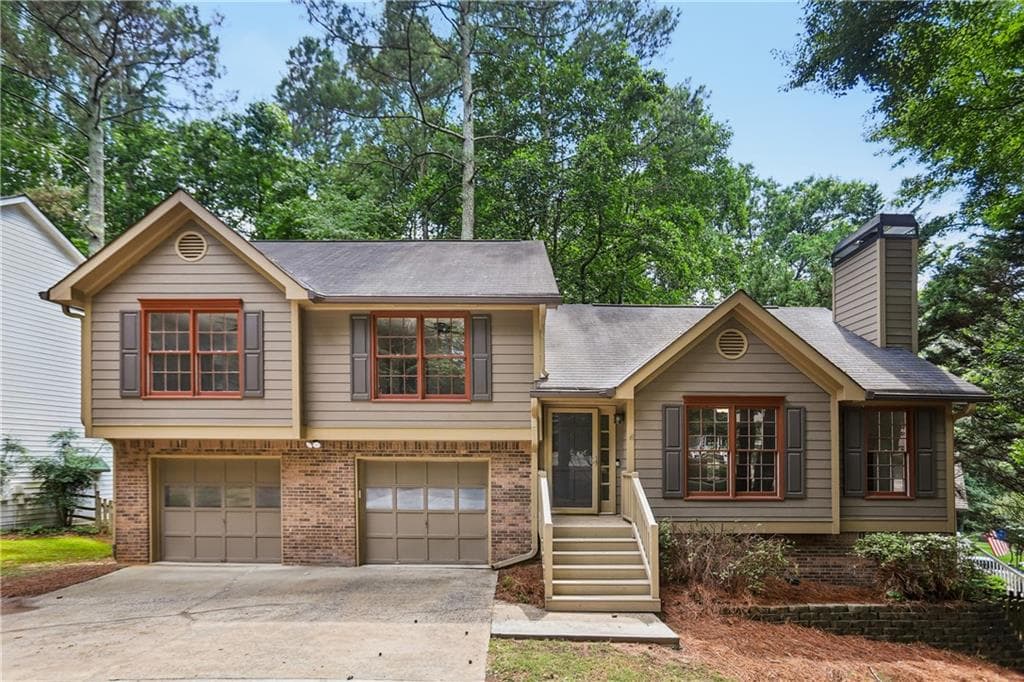 4 bedroom, 3 bathroom, 2,260 sq ft single family residence sold at 3317 Hillside Drive, Powder Springs, GA 30127