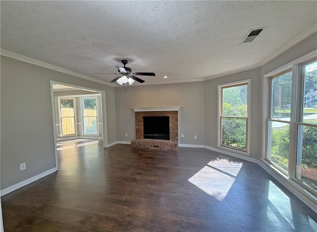 3 bedroom, 3 bathroom, 1,680 sq ft single family residence under contract at 750 Forest Park Lane, Suwanee, GA 30024 — photo 5