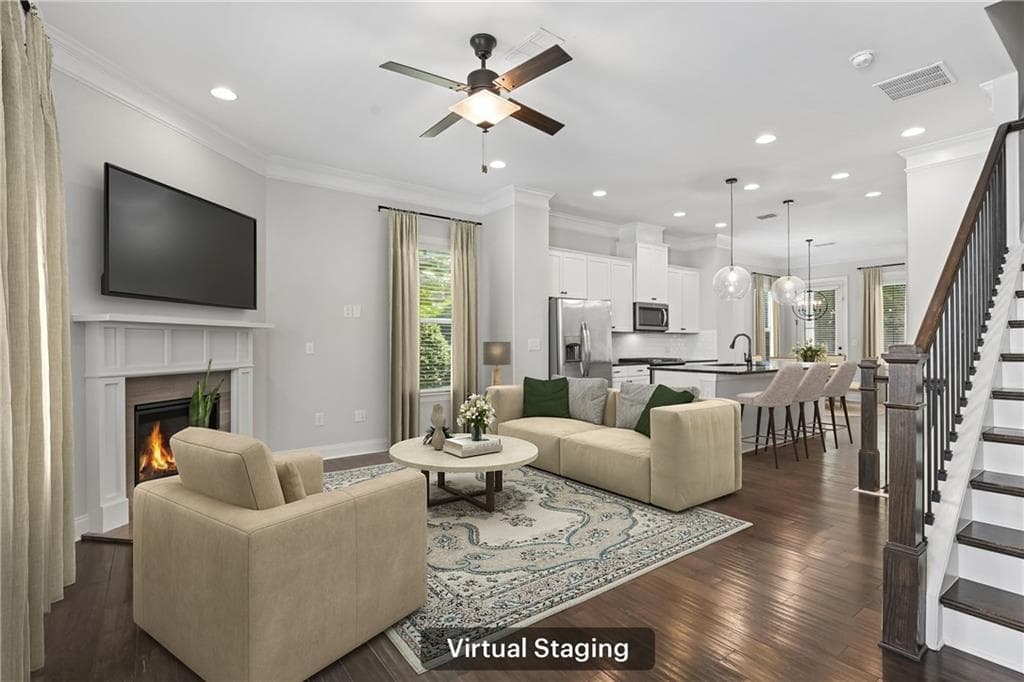3 bedroom, 4 bathroom, 1,880 sq ft townhouse for sale at 511 Morningtide Way, Atlanta, GA 30324 — photo 2