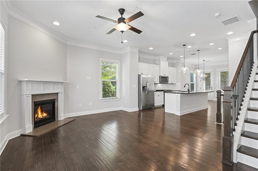 3 bedroom, 4 bathroom, 1,880 sq ft townhouse for sale at 511 Morningtide Way, Atlanta, GA 30324 — photo 3