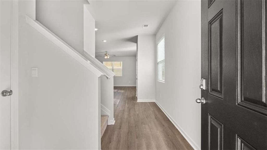5 bedroom, 3 bathroom, 2,361 sq ft single family residence for sale at 11974 Aukerman Way, Hampton, GA 30228 — photo 2