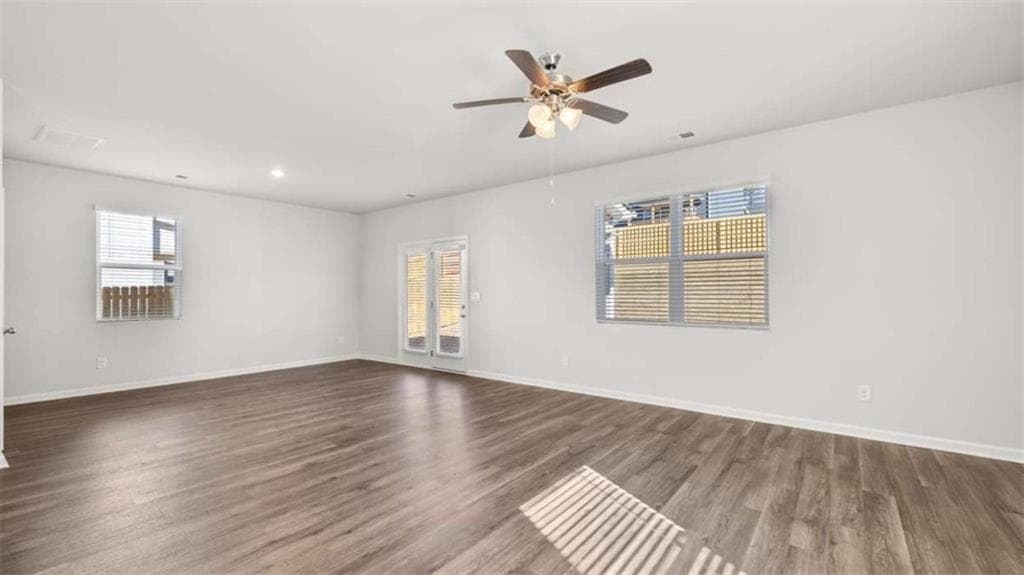 5 bedroom, 3 bathroom, 2,361 sq ft single family residence for sale at 11974 Aukerman Way, Hampton, GA 30228 — photo 5
