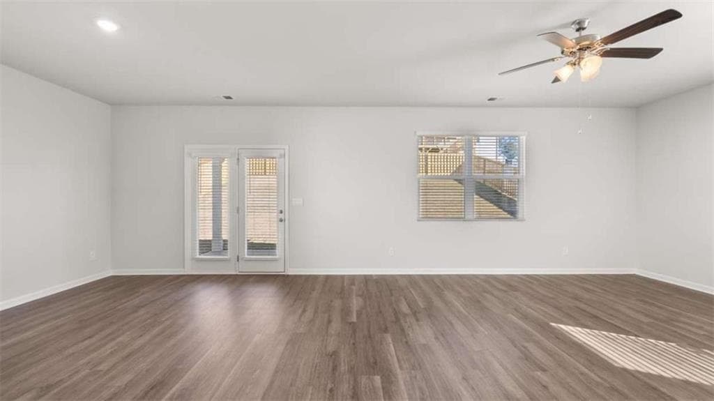 5 bedroom, 3 bathroom, 2,361 sq ft single family residence for sale at 11974 Aukerman Way, Hampton, GA 30228 — photo 6