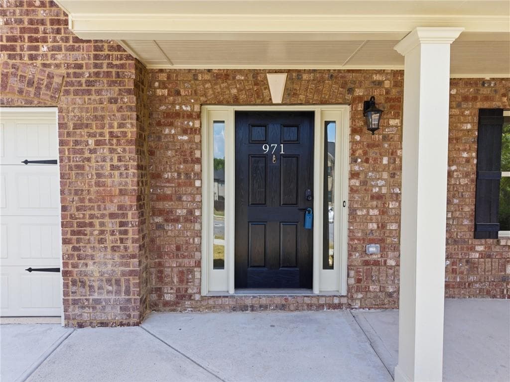 5 bedroom, 3 bathroom, 2,442 sq ft single family residence for sale at 971 Overlook Path Way, Lawrenceville, GA 30045 — photo 5