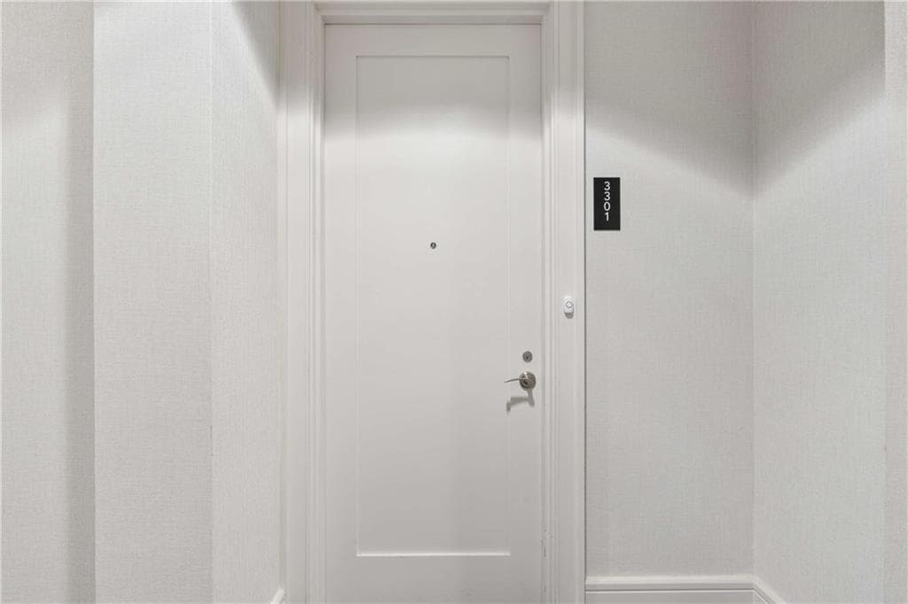 1 bedroom, 2 bathroom, 1,215 sq ft condominium for sale at 1065 Peachtree Street 3301, Atlanta, GA 30309 — photo 5
