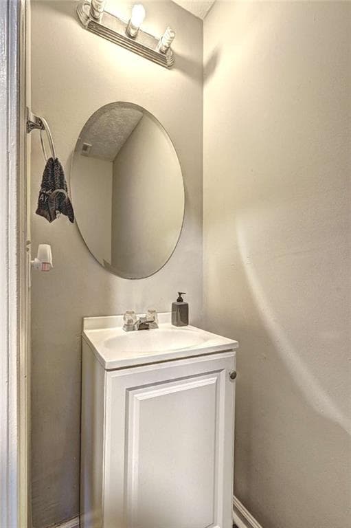 3 bedroom, 3 bathroom, 1,112 sq ft townhouse for sale at 7706 Bernardo Drive, Riverdale, GA 30296 — photo 10
