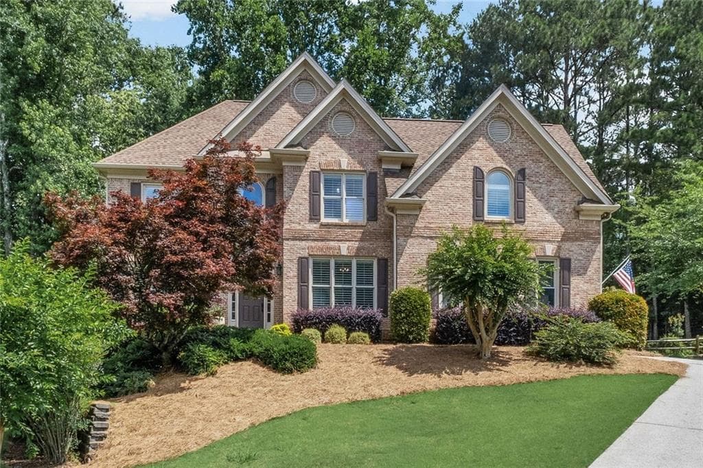 4 bedroom, 4 bathroom, 4,192 sq ft single family residence for sale at 3085 Walnut Creek Drive, Alpharetta, GA 30005