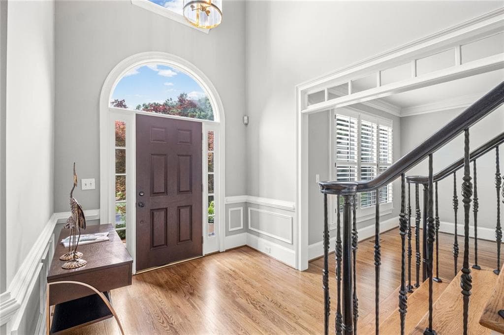 4 bedroom, 4 bathroom, 4,192 sq ft single family residence for sale at 3085 Walnut Creek Drive, Alpharetta, GA 30005 — photo 4