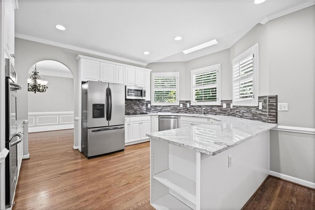 4 bedroom, 4 bathroom, 4,192 sq ft single family residence for sale at 3085 Walnut Creek Drive, Alpharetta, GA 30005 — photo 10
