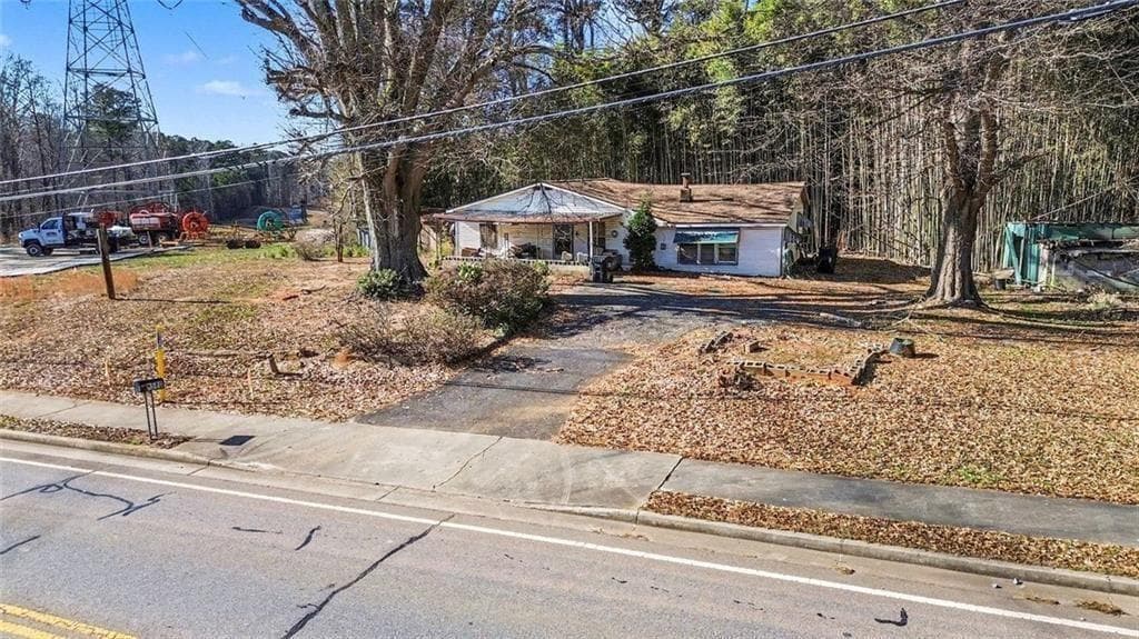 2 bedroom, 1 bathroom, 1,560 sq ft single family residence for sale at 3580 Paul Samuel Road, Kennesaw, GA 30152 — photo 7
