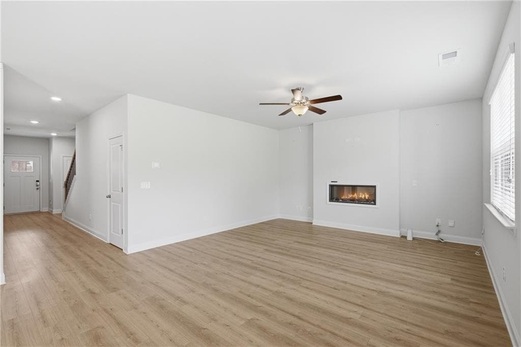 5 bedroom, 3 bathroom, 2,615 sq ft single family residence for sale at 11 Dew Drop Lane, Dallas, GA 30157 — photo 8