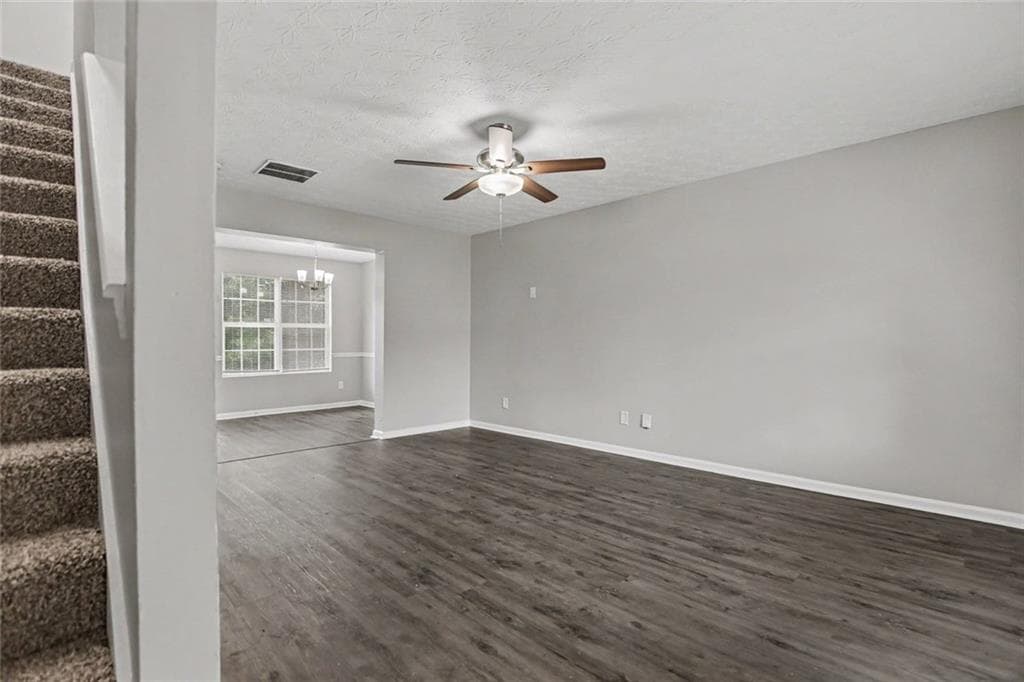 3 bedroom, 3 bathroom, 1,540 sq ft single family residence for sale at 519 Carlton Pointe Drive, Palmetto, GA 30268 — photo 3