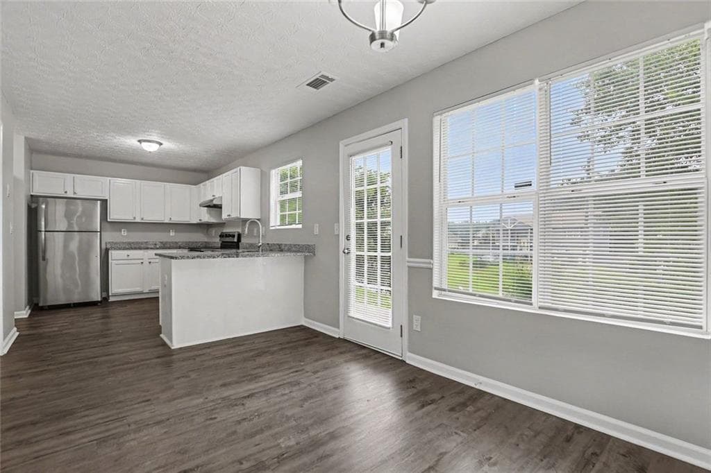3 bedroom, 3 bathroom, 1,540 sq ft single family residence for sale at 519 Carlton Pointe Drive, Palmetto, GA 30268 — photo 6