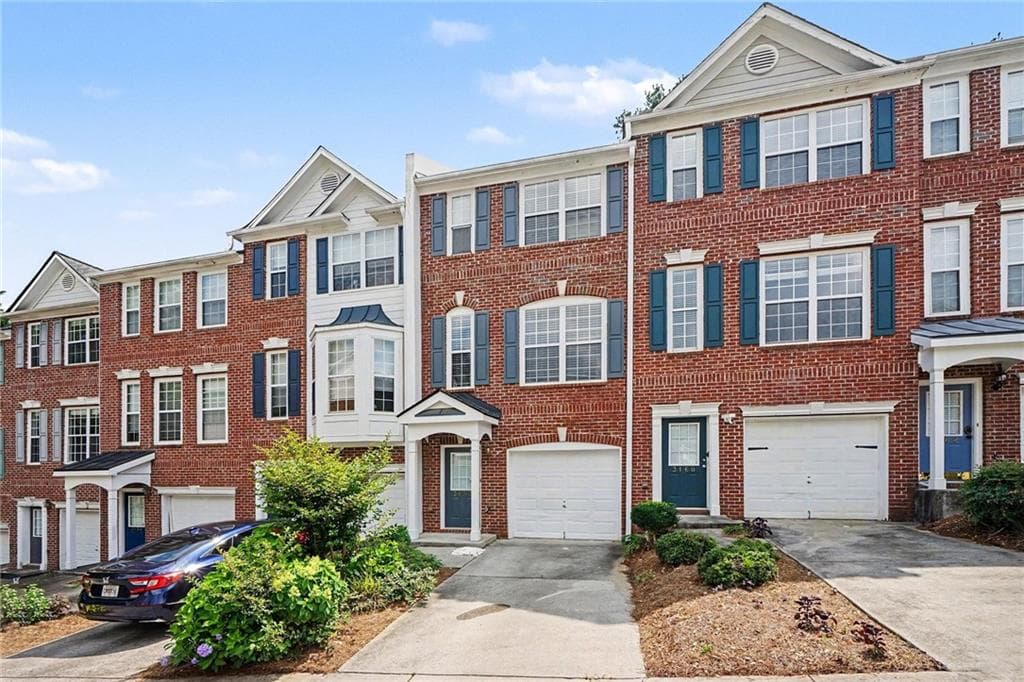 2 bedroom, 2 bathroom, 1,634 sq ft townhouse for sale at 3158 Mill Springs Circle, Buford, GA 30519 — photo 2