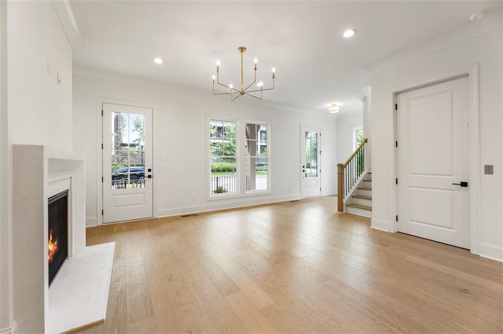 4 bedroom, 5 bathroom, 2,946 sq ft single family residence for sale at 135 Alcovy Terrace, Alpharetta, GA 30009 — photo 9