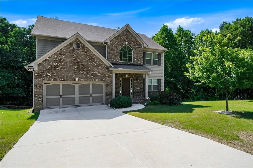 4 bedroom, 3 bathroom, 2,414 sq ft single family residence for rent at 1268 Mitford Lane, Dacula, GA 30019 for $3,400 a month — photo 1 of 41