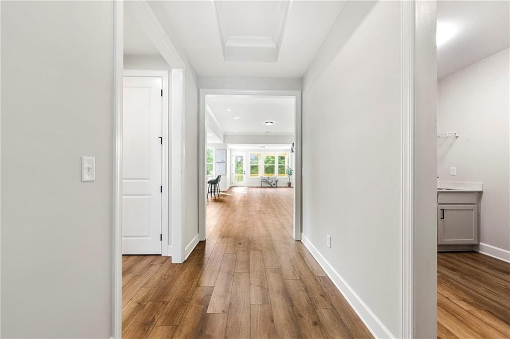 2 bedroom, 2 bathroom, 1,713 sq ft single family residence for sale at 203 Bear Way, Hoschton, GA 30548 — photo 5